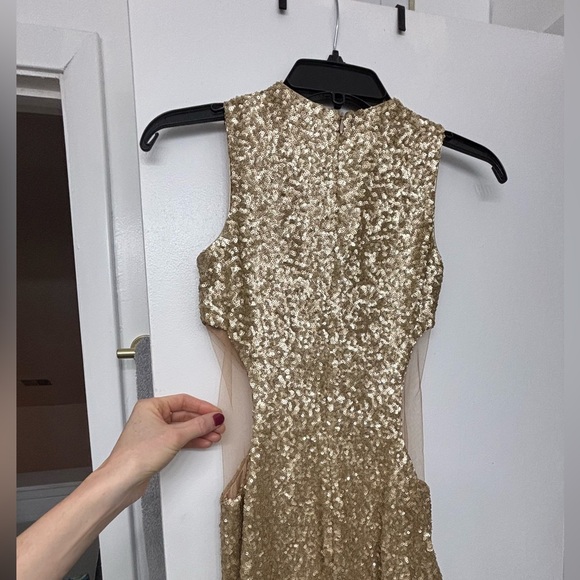 Gold sequin Dress the Population cocktail dress - Picture 2 of 8